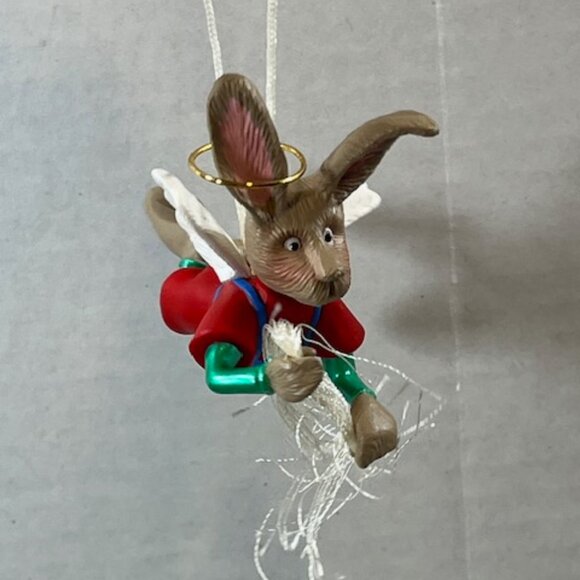 VTG 1994 Hallmark Keepsake Flying "Angel Hare" w/Brass Halo Christmas Ornament - Picture 3 of 14